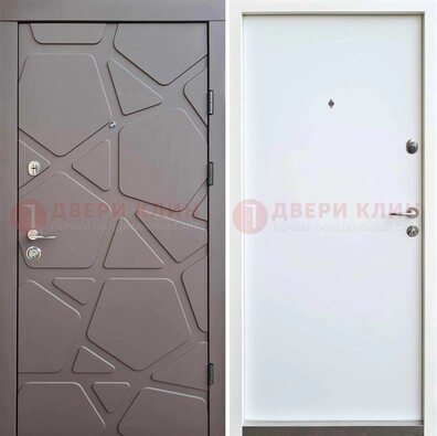 Серая входная дверь с филенчатой МДФ ДМ-216 в Волжском