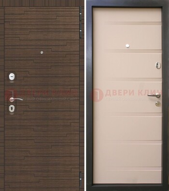 Коричневая  железная дверь c фрезерованной МДФ ДМ-248 в Волжском