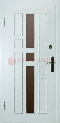 Белая стальная дверь с МДФ и декоративными вставками ДМ-62 в Волжском
