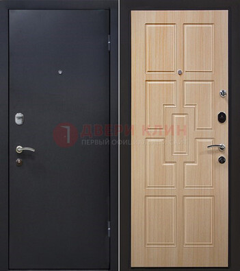 Черная железная дверь с порошковым покрытием ДП-187 в Волжском