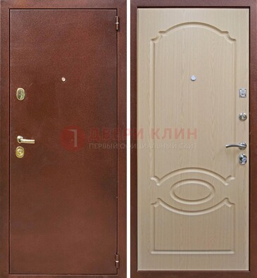 Коричневая металлическая дверь с порошковым окрасом ДП-76 в Волжском