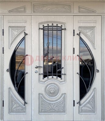 Большая парадная дверь Винорит со стеклом и ковкой ДПР-108 в Волжском
