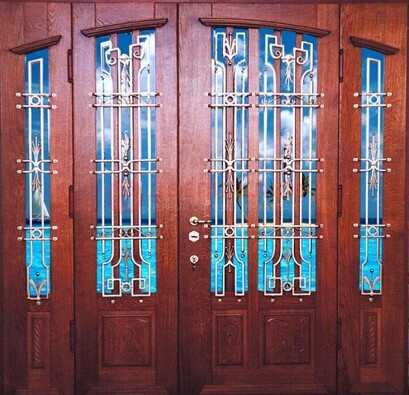 Парадная дверь со вставками из стекла ДПР-55 с шумоизоляцией в Волжском
