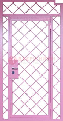 Розовая металлическая решетчатая дверь ДР-15 в Волжском