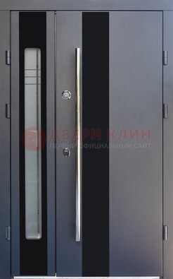 Серая стальная дверь со стеклом ДС-11 в Волжском