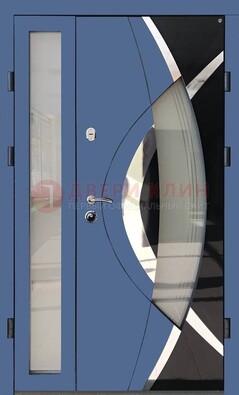 Синяя металлическая дверь со стеклом и узором ДС-13 в Волжском