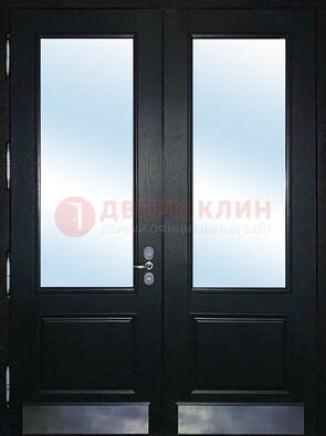 Черная двухстворчатая металлическая дверь со стеклом ДС-25 в Волжском