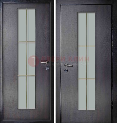 Темная стальная дверь со стеклом ДС-3 для загородного дома в Волжском