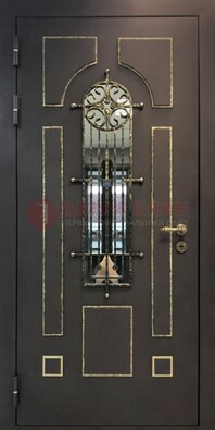 Темная входная дверь Винорит со стеклом и ковкой ДСК-211 в Волжском