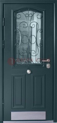 Прочная дверь со стеклом и ковкой с декоративным элементом ДСК-27 в Волжском