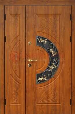 Входная дверь цвета золотой дуб с виноритом и ковкой ДВТ-176 в Волжском