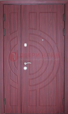 Тамбурная красная железная дверь с виноритом ДВТ-3 в Волжском