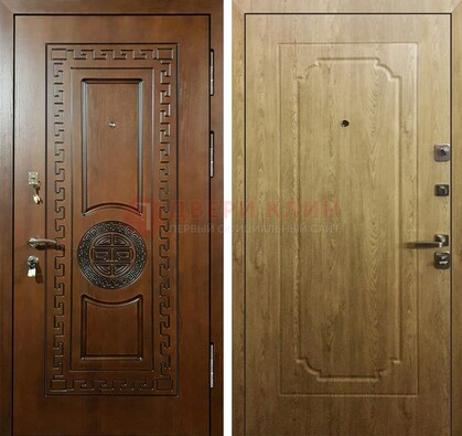 Коричневая железная дверь с виноритом ДВТ-44 в Волжском