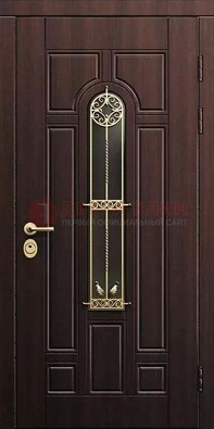 Железная коричневая дверь с виноритом и фрезерованной панелью ДВТ-93 в Кубинке