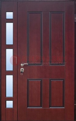 Красная входная полуторная дверь со стеклом ПЛ-10 в Волжском
