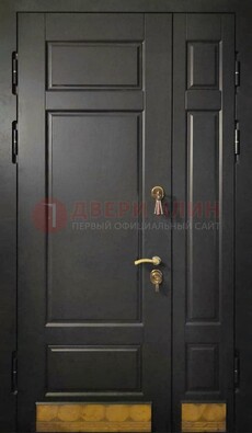 Черная полуторная железная дверь для частного дома ПЛ-2 в Волжском